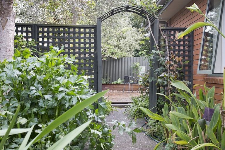 Photo of property in 4/8 Hillsborough Terrace, Hillsborough, Christchurch, 8022