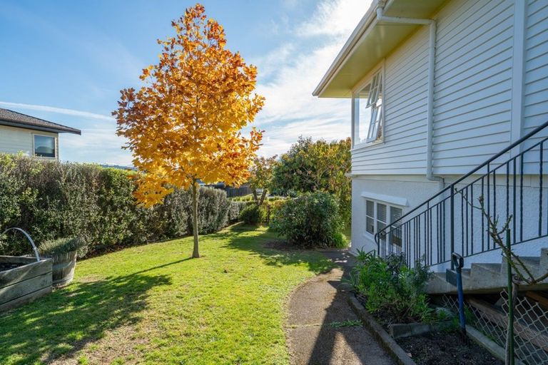 Photo of property in 1/17 Chesham Avenue, Waipahihi, Taupo, 3330