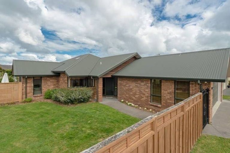 Photo of property in 10 Gracefield Place, Huntington, Hamilton, 3210