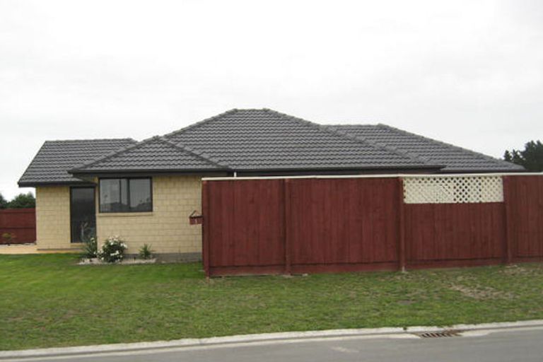 Photo of property in 1 Campion Place, Rolleston, 7614