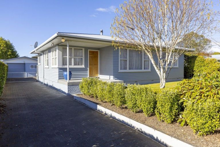 Photo of property in 12 Charles Crescent, Rainbow Point, Taupo, 3330