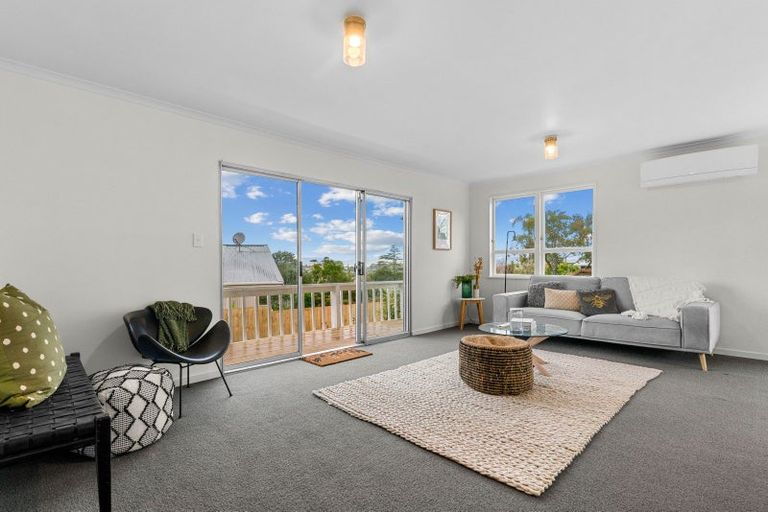 Photo of property in 5 Montague Place, Onerahi, Whangarei, 0110