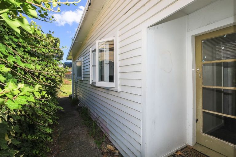 Photo of property in 309 Sealey Street, Thames, 3500