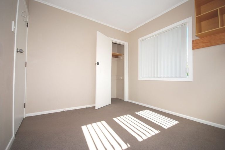Photo of property in 1/46 College Road, Northcote, Auckland, 0627