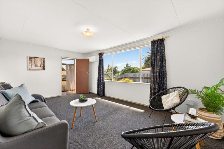 Photo of property in 5 Beaumont Place, Westbrook, Palmerston North, 4412