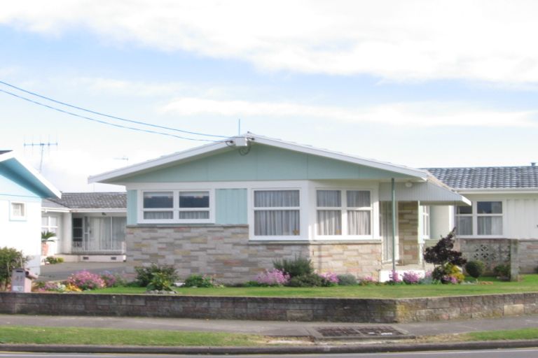 Photo of property in 2/43 Riverbend Road, Onekawa, Napier, 4110