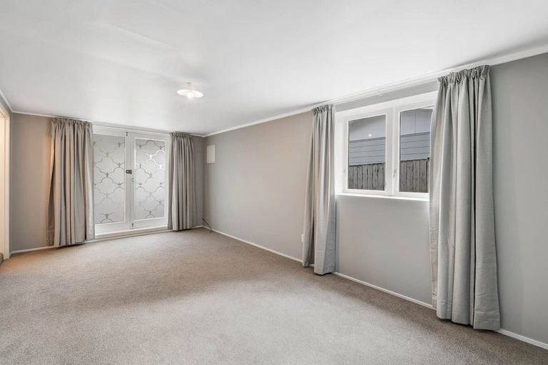 Photo of property in 41 Foster Crescent, Snells Beach, 0920