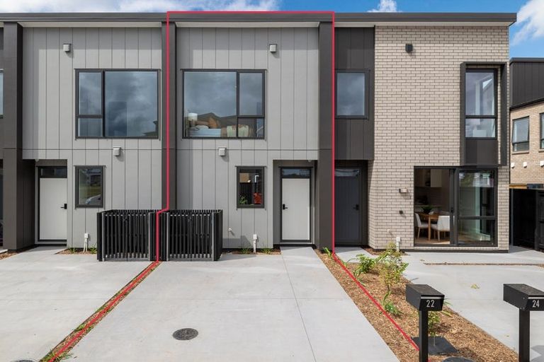 Photo of property in 22 Rauawa Lane, Hobsonville, 0616
