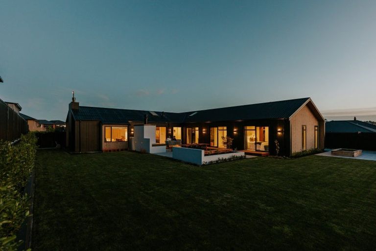 Photo of property in 19 Clydesdale Drive, Holmes Hill, Oamaru, 9401