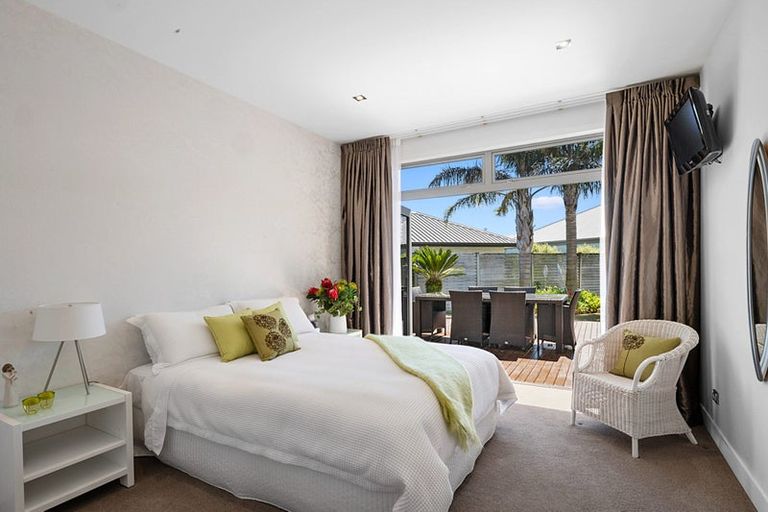 Photo of property in 3 St Andrews Parkway, Waiwhakaiho, New Plymouth, 4312