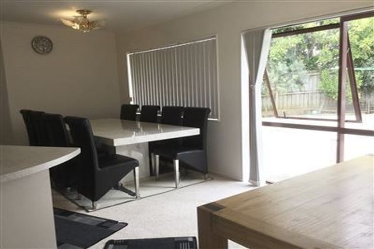 Photo of property in 90c Metcalfe Road, Ranui, Auckland, 0612