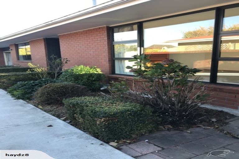 Photo of property in 1/5 Rhyl Place, Bryndwr, Christchurch, 8053