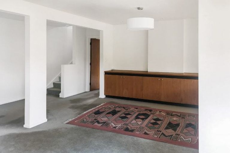 Photo of property in 4 Peter Terrace, Castor Bay, Auckland, 0620