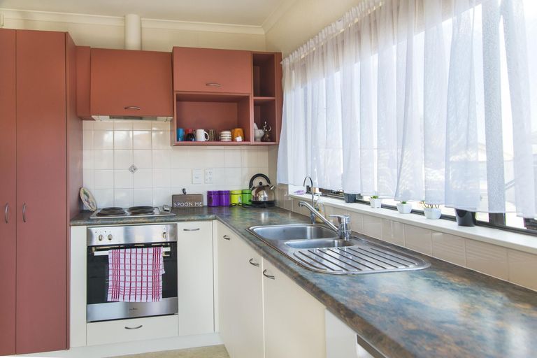 Photo of property in 291 Mahia Road, Weymouth, Auckland, 2103