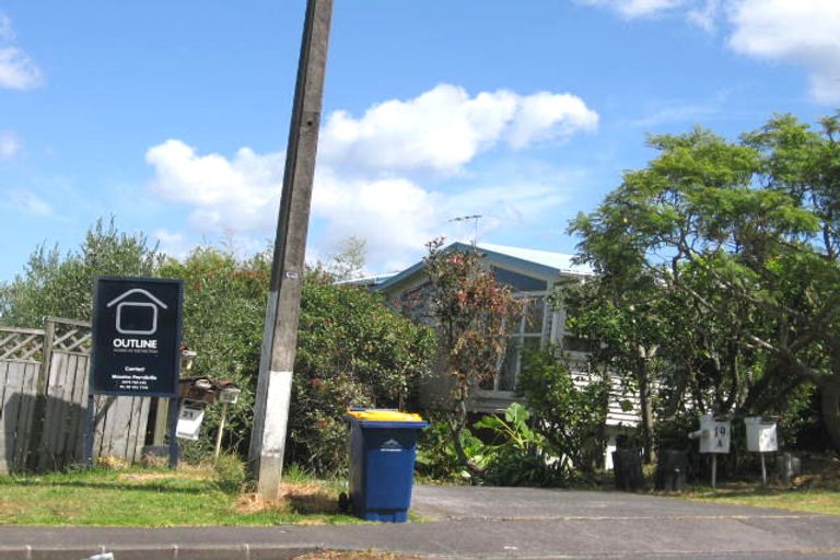 Photo of property in 23a Sycamore Drive, Sunnynook, Auckland, 0620