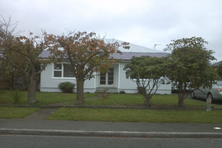Photo of property in 18 Torrens Road, Hillmorton, Christchurch, 8024