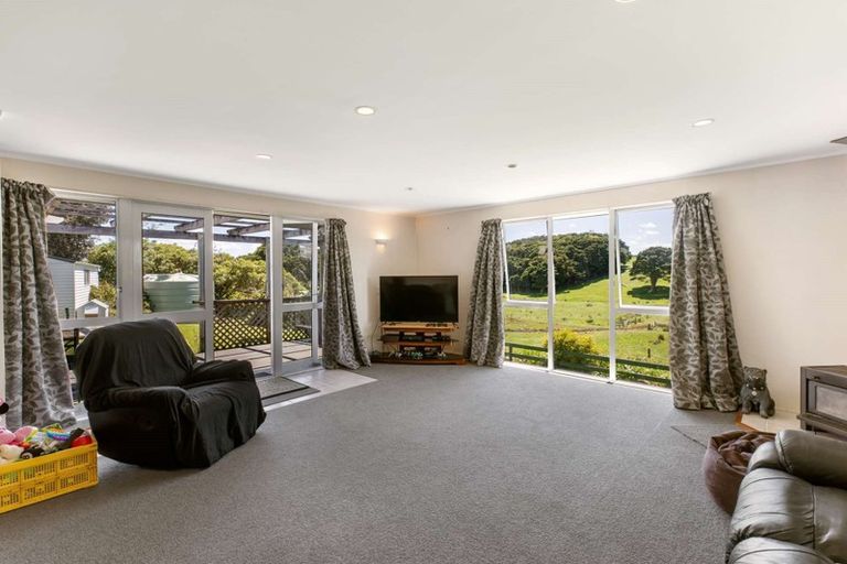 Photo of property in 331 Masters Road, Aka Aka, Waiuku, 2682