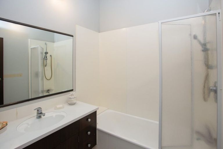 Photo of property in 2 Avenue Road, Greenmeadows, Napier, 4112