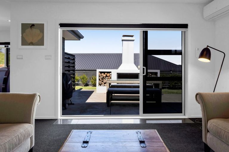 Photo of property in 8 Impact Avenue, Bell Block, New Plymouth, 4312