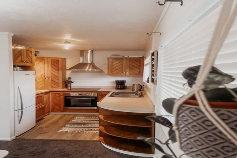 Photo of property in 15 The Bollard, Whitby, Porirua, 5024