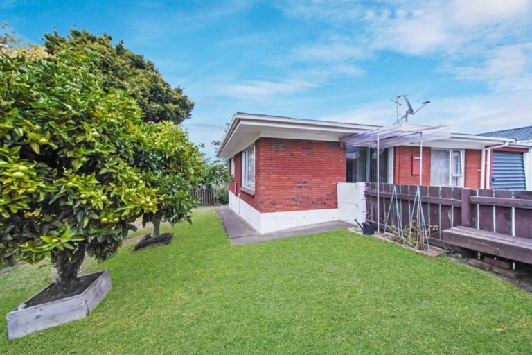 Photo of property in 1/123 Gossamer Drive, Pakuranga Heights, Auckland, 2010
