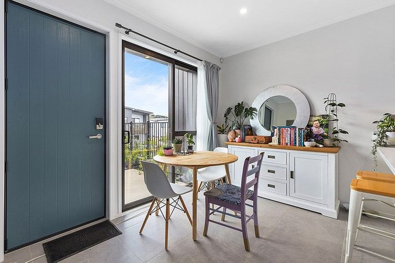 Photo of property in 6 Timu Road, Long Bay, Auckland, 0630