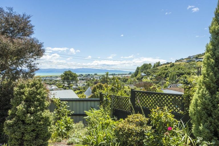 Photo of property in 2 View Mount, Stoke, Nelson, 7011