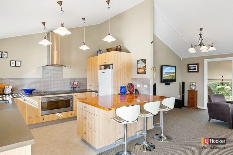 Photo of property in 19 Wakanoi Place, Bowentown, Waihi Beach, 3177