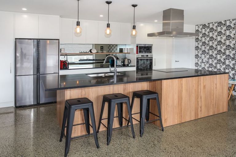 Photo of property in 28 Hillpark Drive, Pokeno, 2402