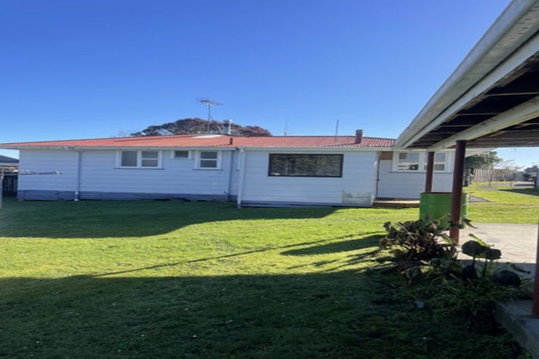 Photo of property in 8 Matata Place, Tokoroa, 3420