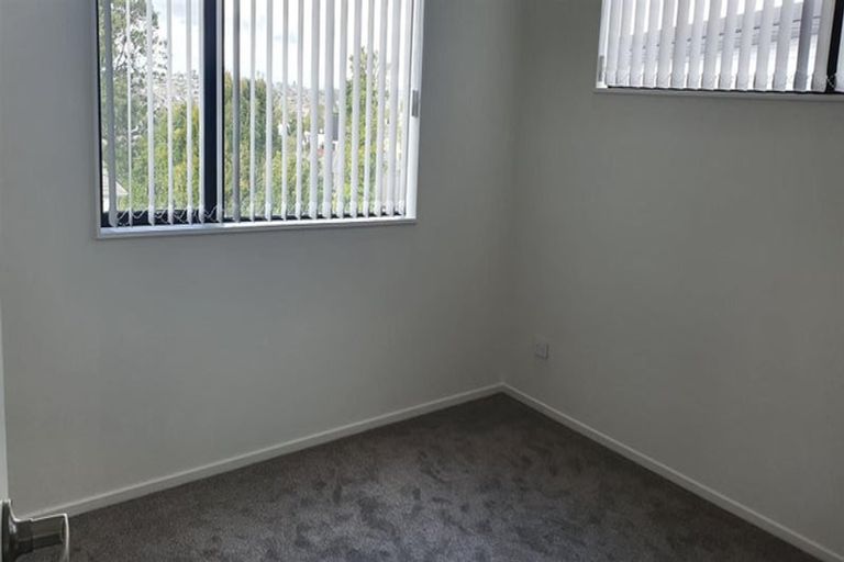 Photo of property in 21c Andrew Road, Howick, Auckland, 2010