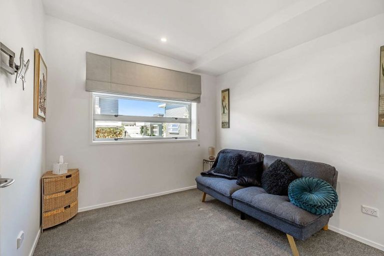 Photo of property in 16 Vanita Drive, Whitianga, 3510