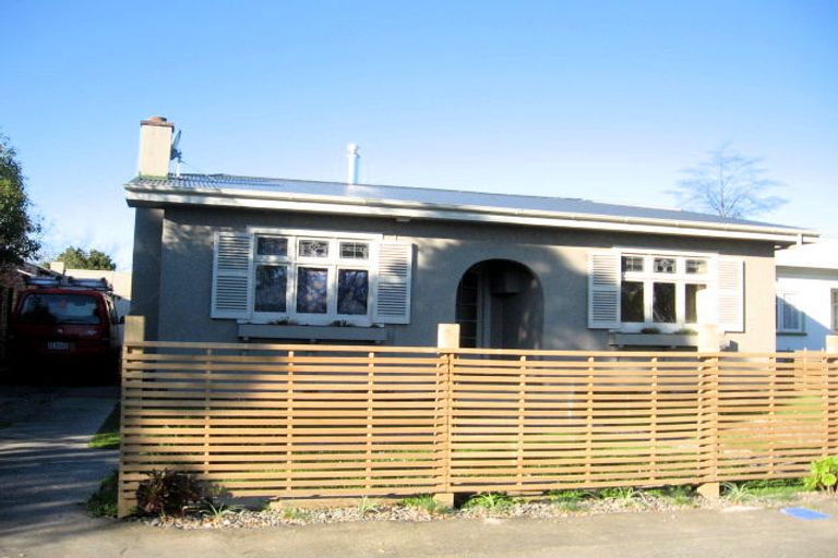 Photo of property in 33 Thomson Street, West End, Palmerston North, 4412