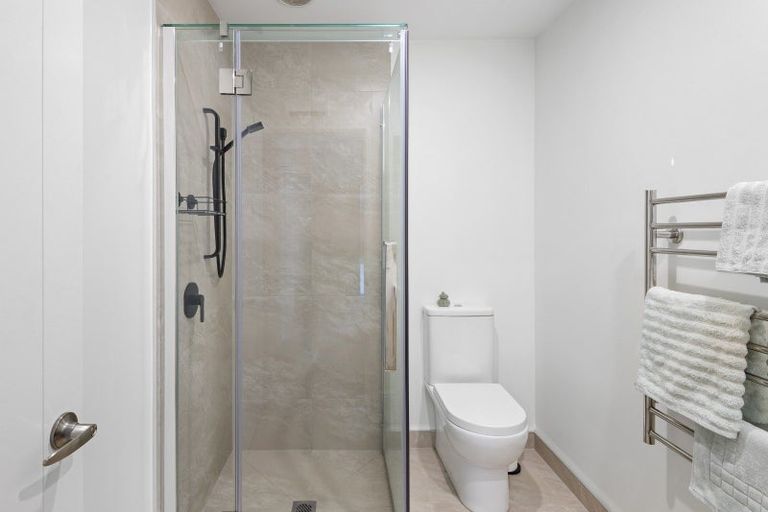 Photo of property in 2/407 Hereford Street, Linwood, Christchurch, 8011