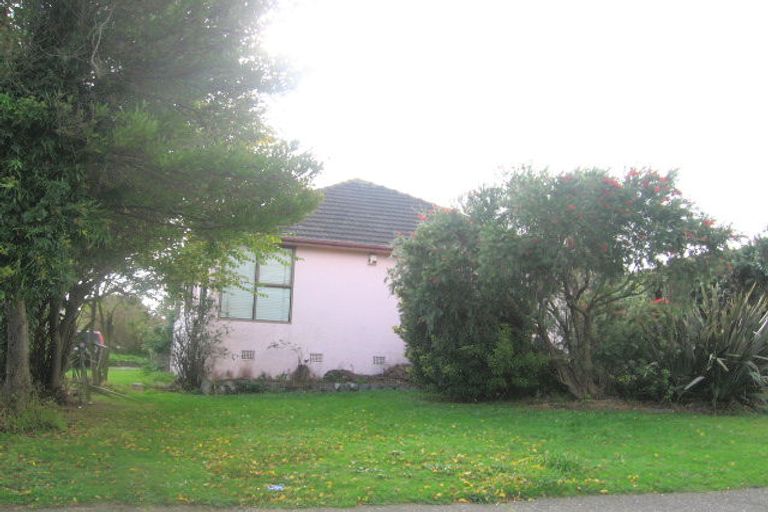 Photo of property in 65 Mckillop Street, Ranui, Porirua, 5024