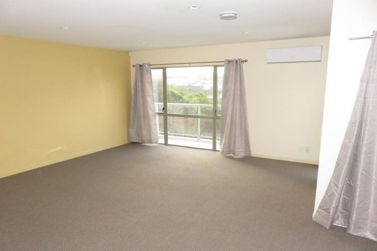 Photo of property in 36 Waverton Terrace, Churton Park, Wellington, 6037