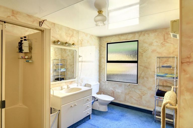 Photo of property in 1 Law Road, Allanton, Mosgiel, 9092