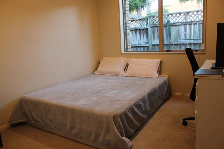 Photo of property in 41 Espalier Drive, Henderson, Auckland, 0612