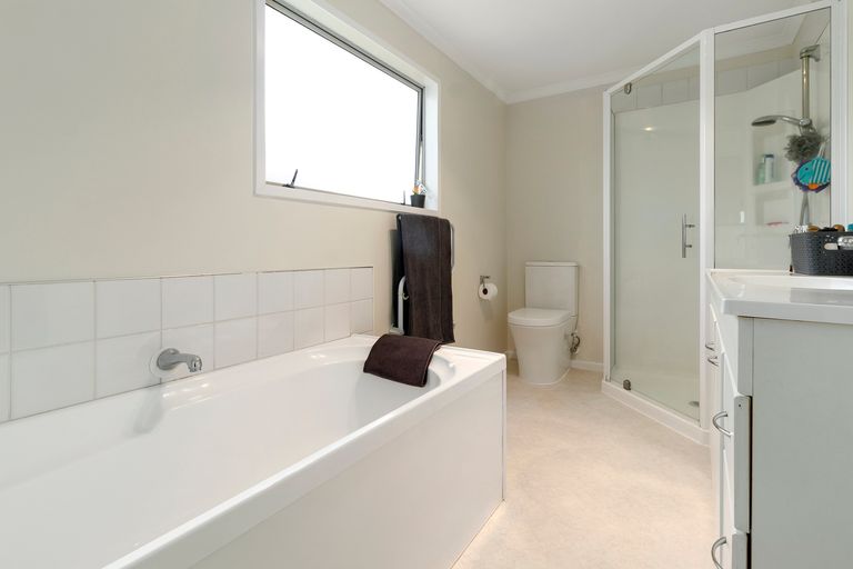 Photo of property in 28 Smith Street, Frankton, Hamilton, 3204