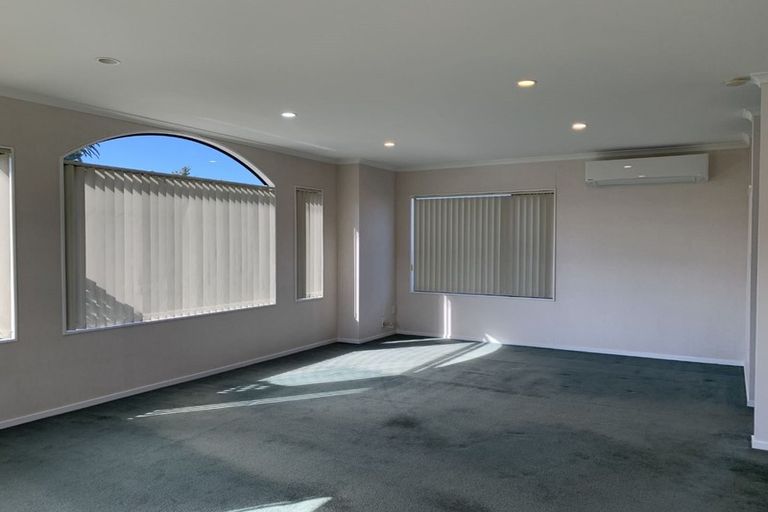 Photo of property in 50a Puketapu Road, Taradale, Napier, 4112