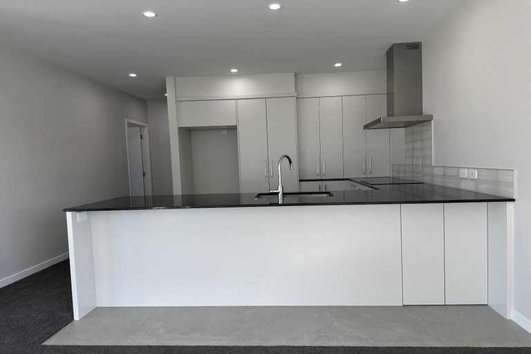 Photo of property in 15 George Yee Place, Taradale, Napier, 4112