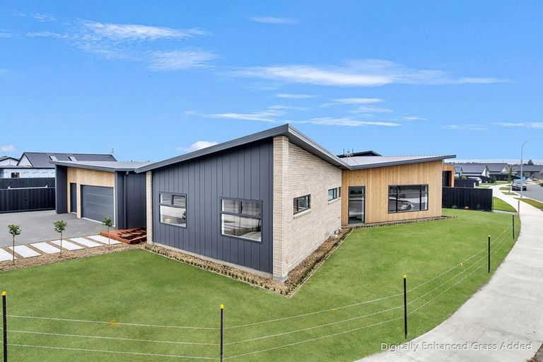Photo of property in 1 Sutton Street, Rangiora, 7400