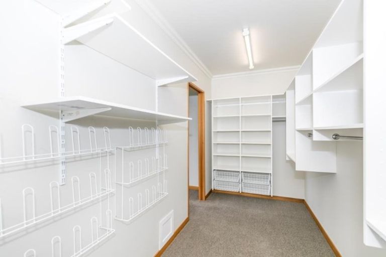 Photo of property in 28 Osborne Road, Horsham Downs, Hamilton, 3281