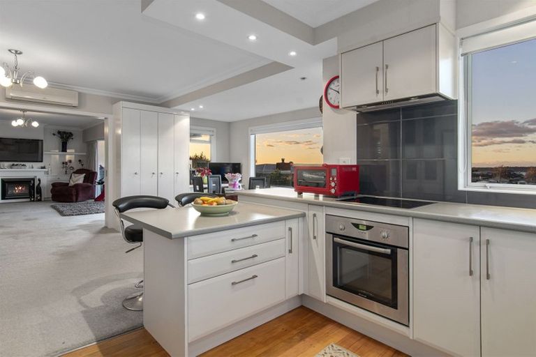 Photo of property in 9a Tirinui Crest Road, Otumoetai, Tauranga, 3110