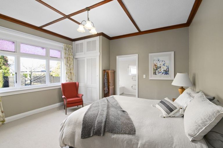 Photo of property in 83 Queenwood Road, Levin, 5510