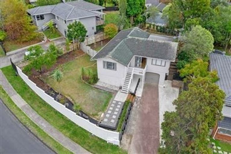 Photo of property in 108 Weatherly Road, Torbay, Auckland, 0630