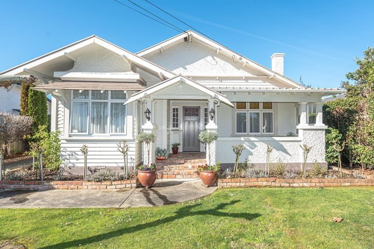 Photo of property in 15 Godwin Crescent, College Estate, Whanganui, 4500