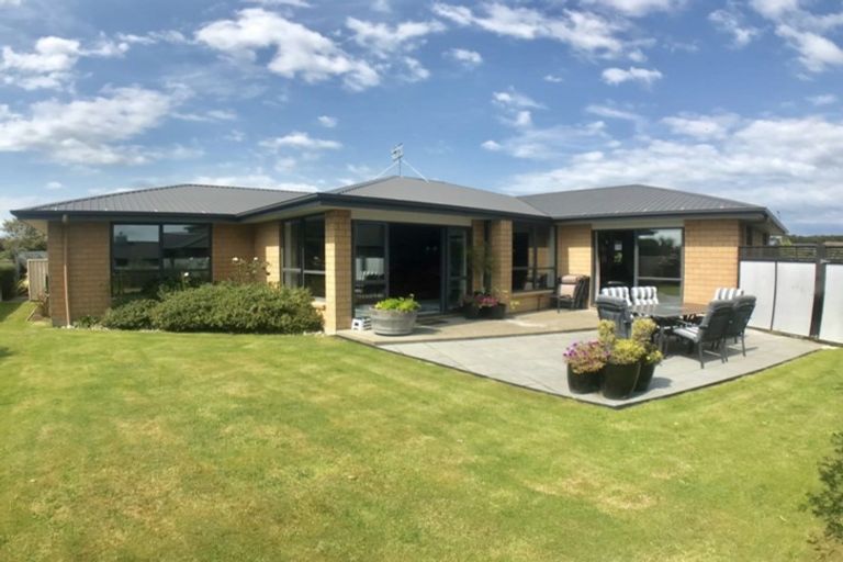 Photo of property in 46 Hoffman Court, Waikiwi, Invercargill, 9810