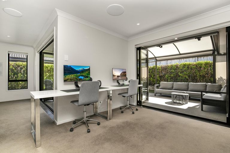 Photo of property in 59 Sunningdale Street, Wattle Downs, Auckland, 2103