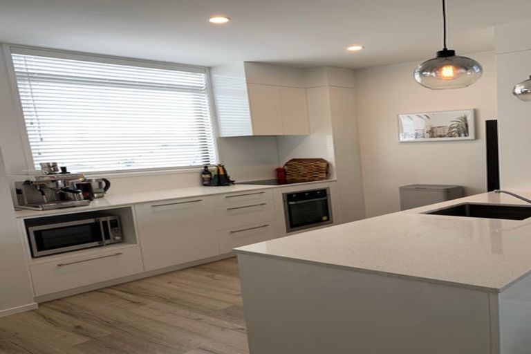 Photo of property in 9 Horomia Road, Karaka, Papakura, 2113